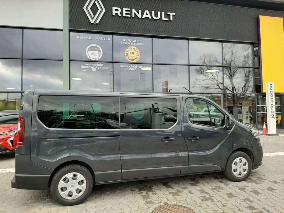 Renault Trafic Gwarancja, ASO, bezwypadkowy, przewóz osób niepełnosprawnych