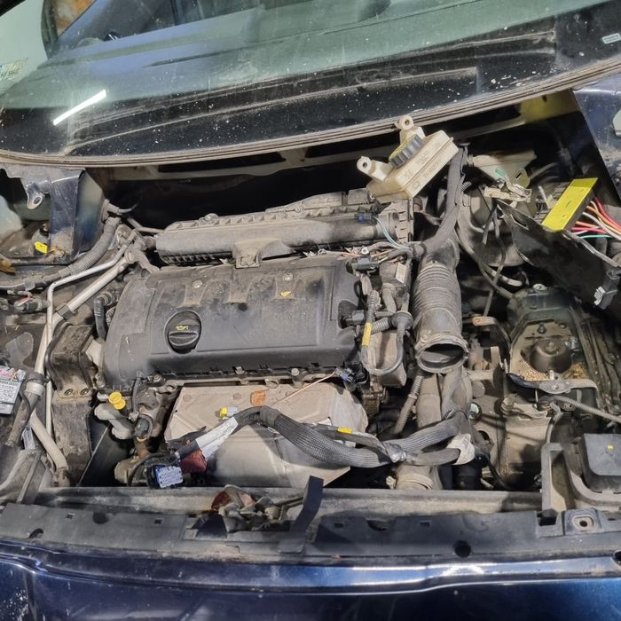 Торпеда. Панель Пежо 5008.