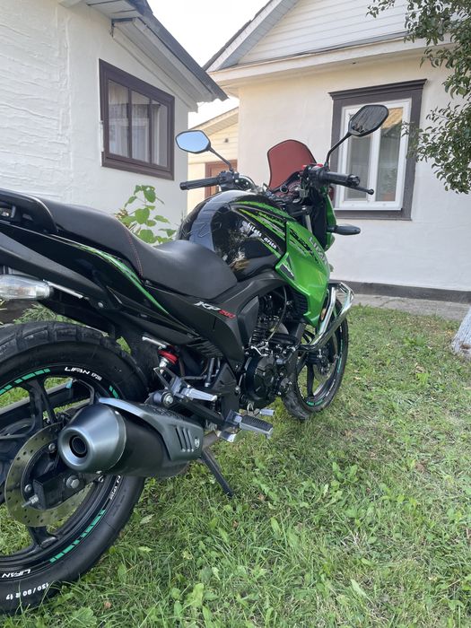 Продам ліфан кп200