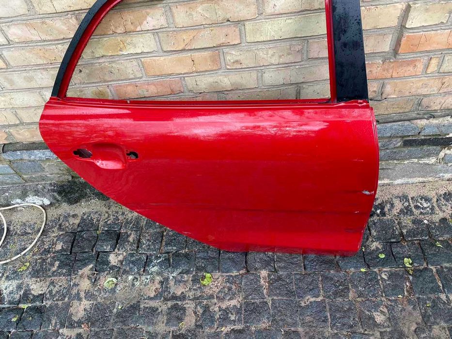 Двері задня права Kia Rio Кіа Ріо від2018-20гг