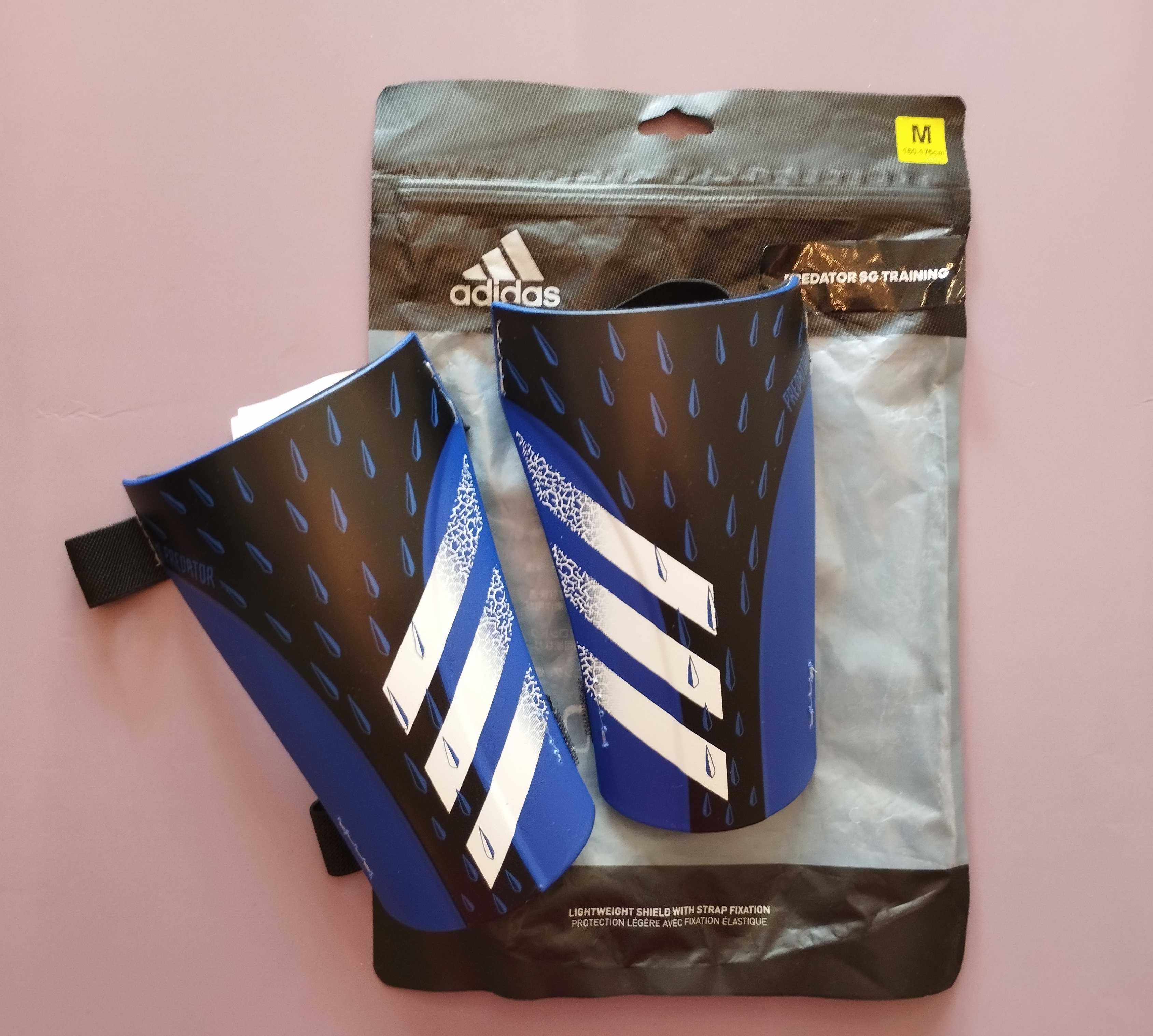 Щитки футбольні Adidas Predator, р.М Нові