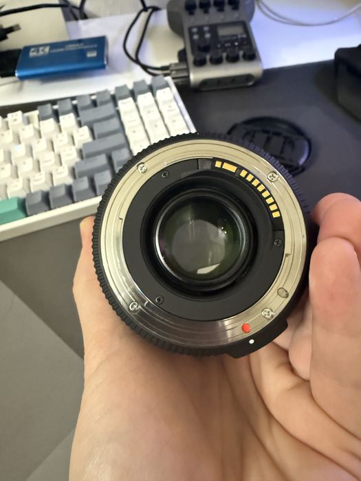 Sigma 17-50mm F2.8 EX DC OS HSM (Canon EF-S)