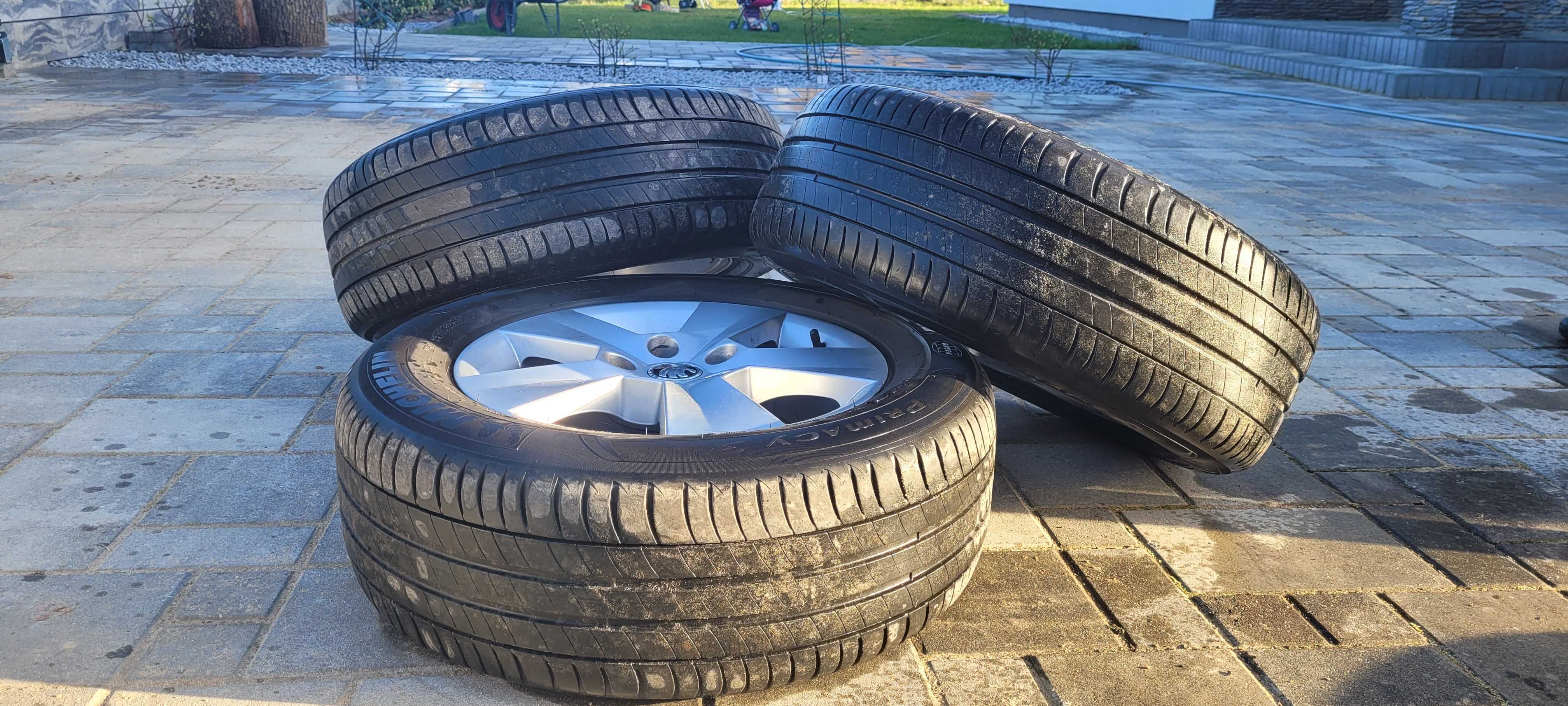 opony letnie Michelin 215/60R16 95V