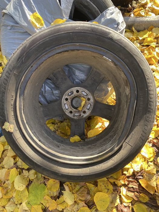 Диски R17  5*114,3 резина зима 215/55
