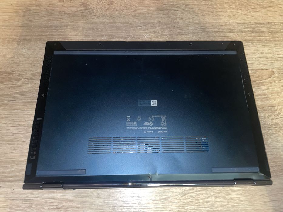 Asus Zenbook 14, с нюансами.