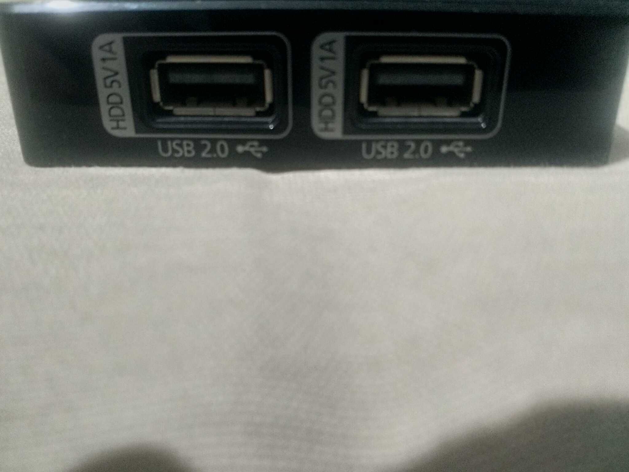 Samsung One Connect Mini Box com Cabo