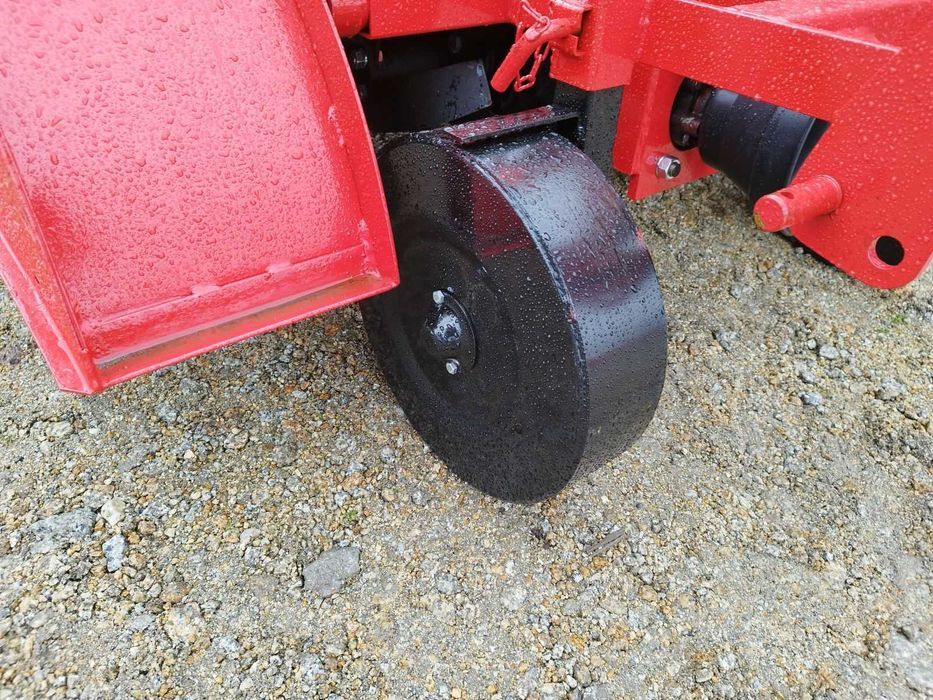 Glebogryzarka ciągnikowa zawieszana WIRAX 1.25 m - 2.10 m | OD RĘKI