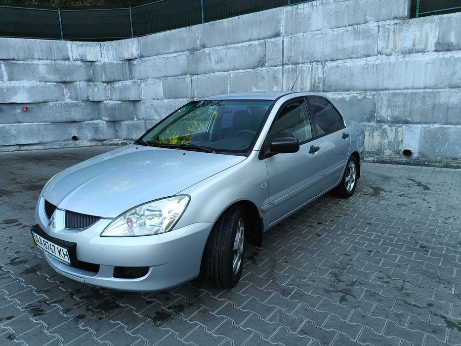 Mitsubishi Lancer 9