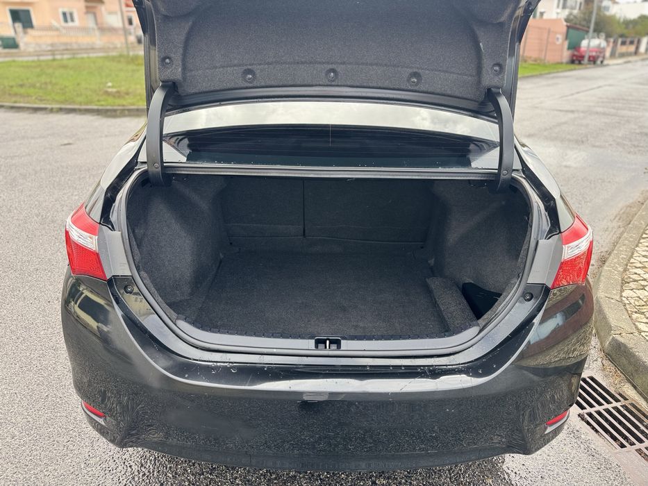 Toyota Corolla 1.4D 2014