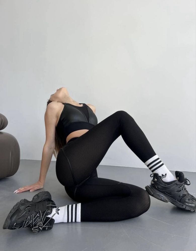 Більш плотні лосини з імітацією білизни та сіточкою push up
