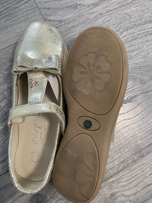 Туфелькі на дівчинку