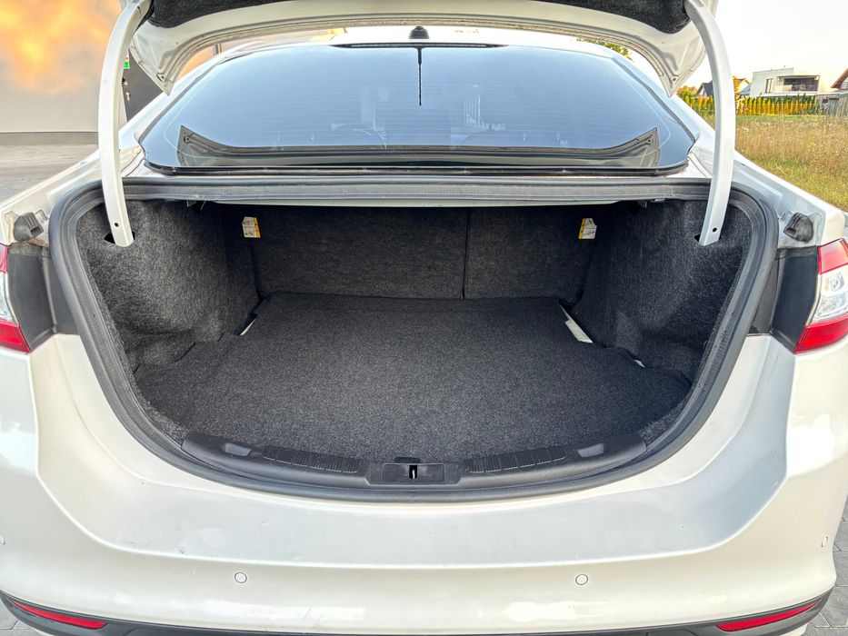 Ford Fusion 2015 SE • 2.5 Benzyna + LPG • Automat • 191 000 km