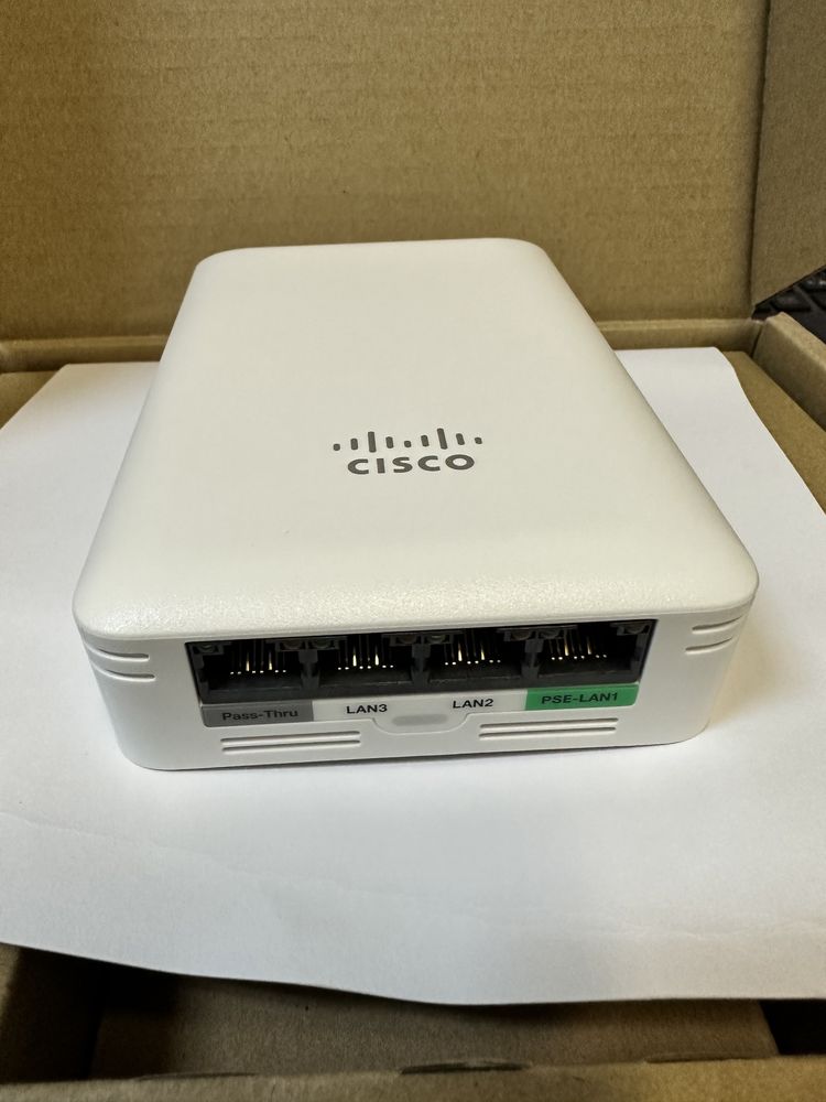 Точки доступа Cisco Aironet 1815 Access Point с свичем AIR-AP1815W-EK9