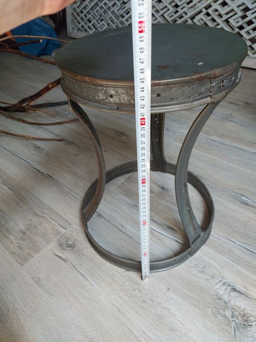 Kwietnik stojak ogrodowy artystyczny