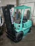 Empilhador Mitsubishi 1.6 ton Gaz
