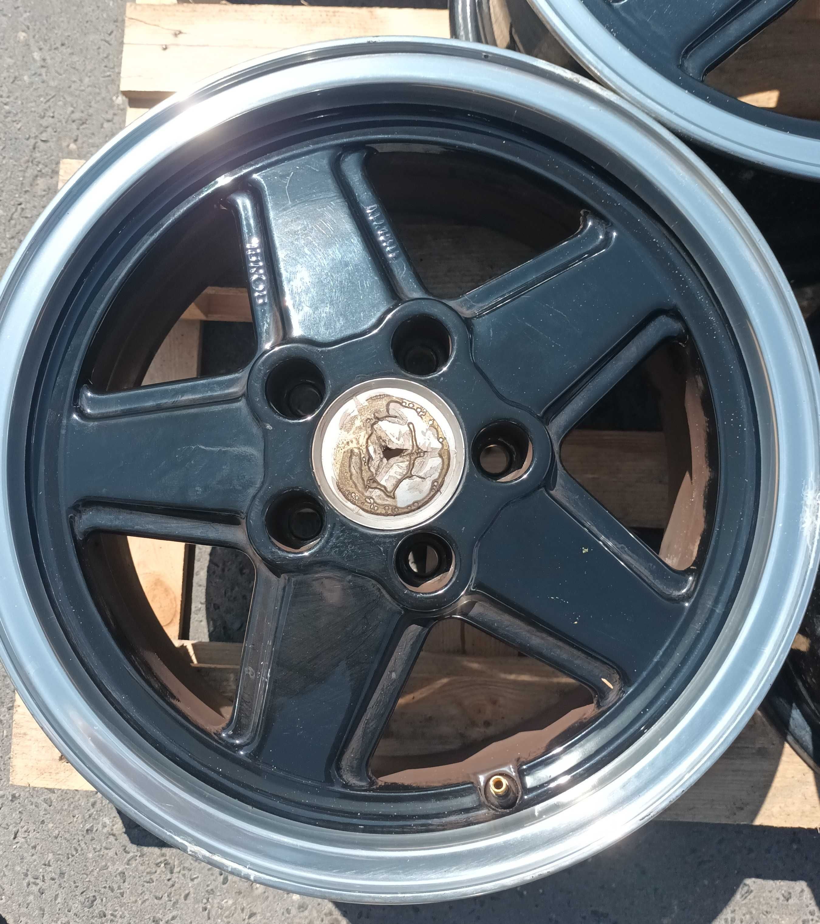 Felgi Ronal Penta 4 szt. 7Jx15 ET35 5x112 Mercedes W123 W124 VW T3 T4