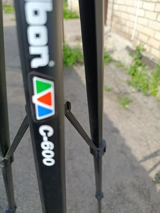 Canon hf r205 + штатив Vulbon c600