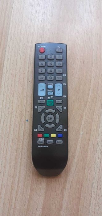 Tv Samsung le32d400e1w e comando operacionais