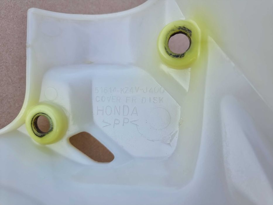 Osłona przedniej tarczy hamulcowej Honda CRF 250 / 450 r. 02-08