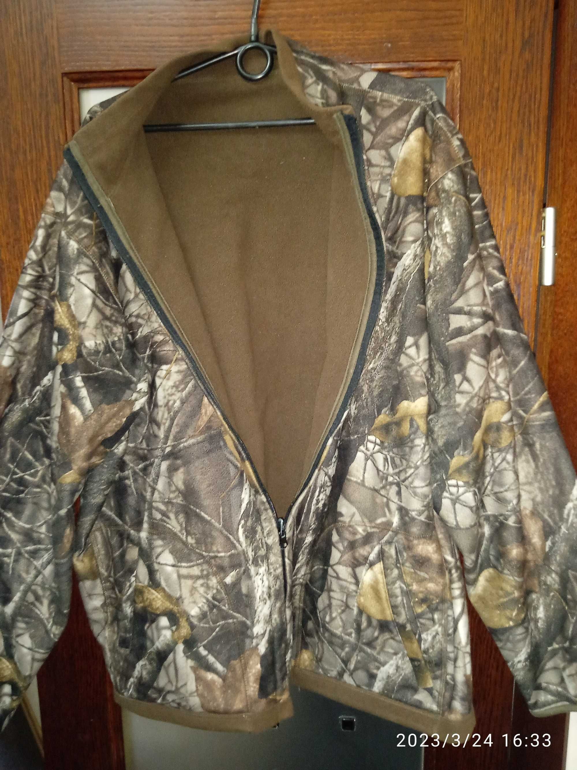 Камуфляжная куртка для охоты.