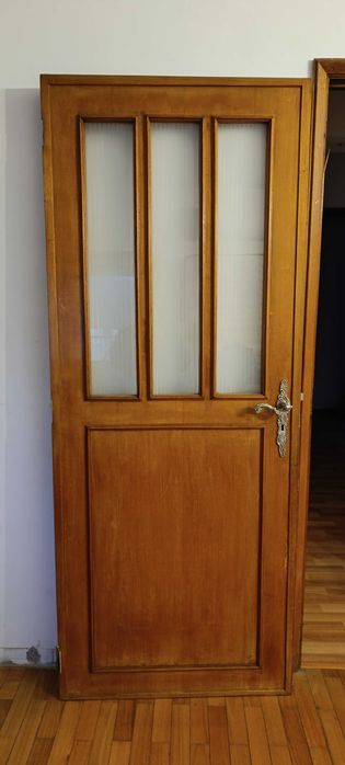 Portas interiores de madeira