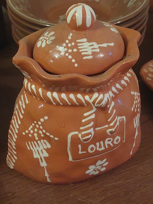 Recepiente para guardar louro