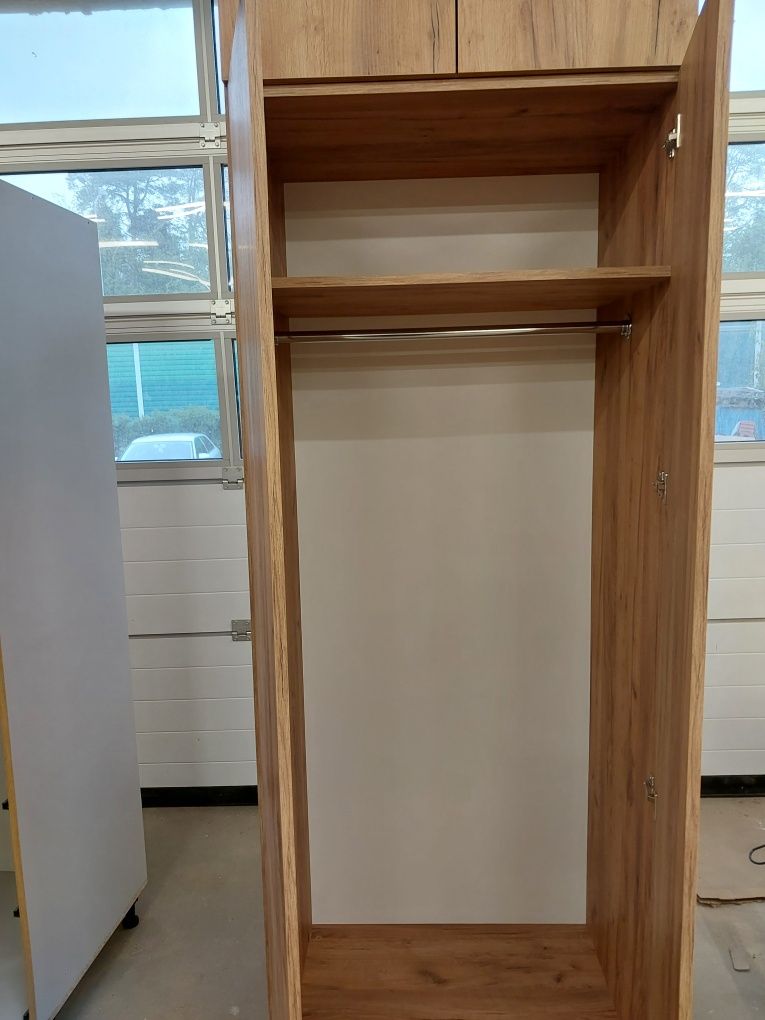 Szafa nowa dąb craft szer80  gł60 wys 240