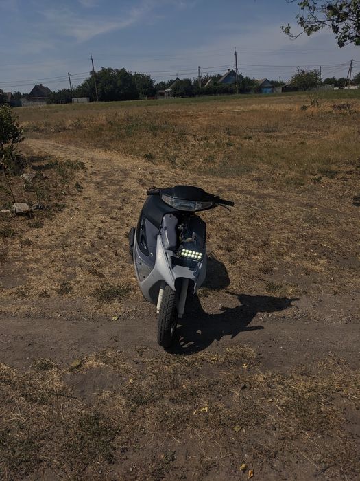 Продам скутер Хонда Дио 27 65сс