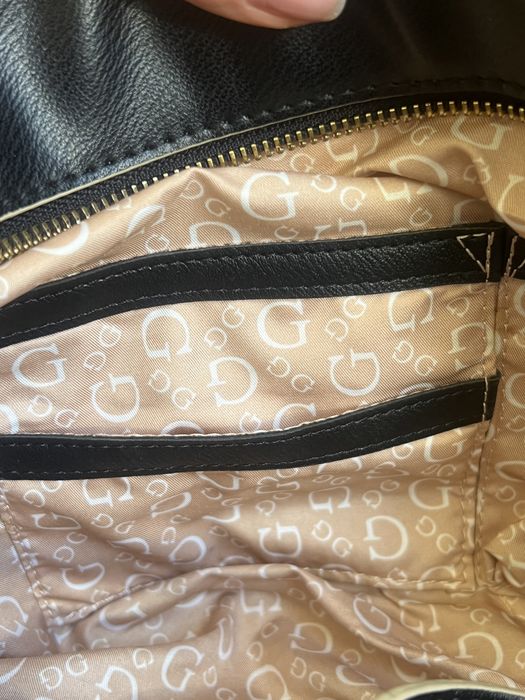 Фірмова стильна сумка Guess