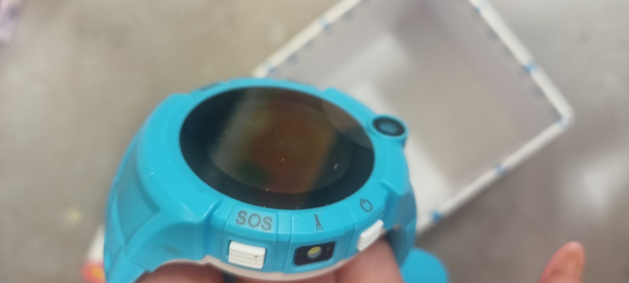 Smartwatch dla dzieci z lokalizatorem GPS + Wi-Fi