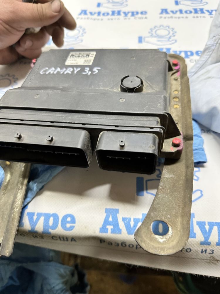 Блок ECU компьютер двигателя Toyota Camry v40 3.5 89661-06C20 камри 40