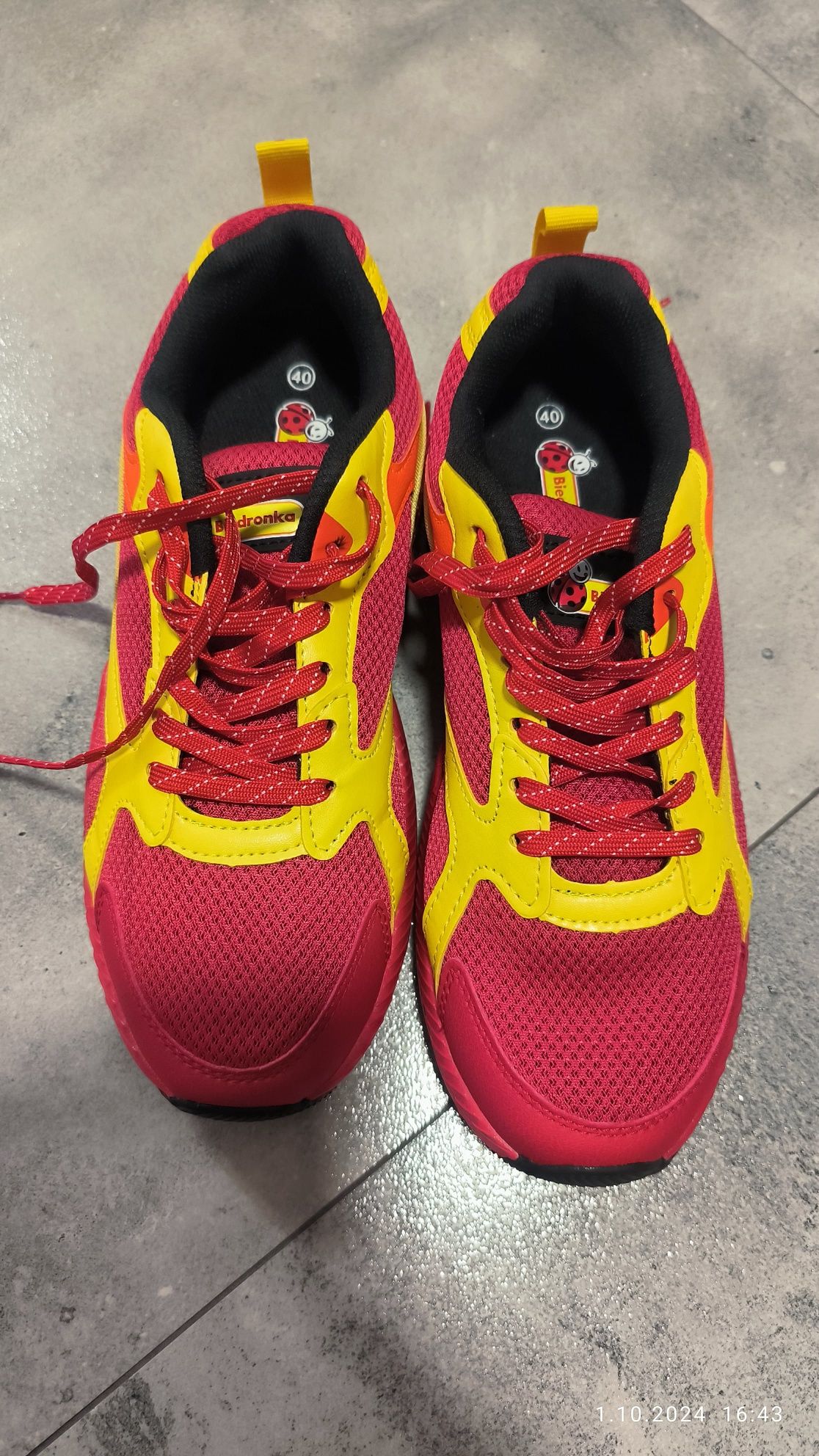 Buty sportowe Biedronka Fan Collection