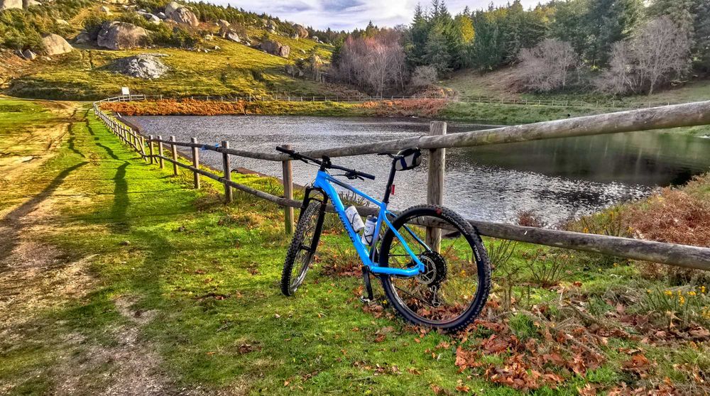 Bicicleta de Montanha Rockrider XC 500 / Pneus/Cassete/Correte, Novos