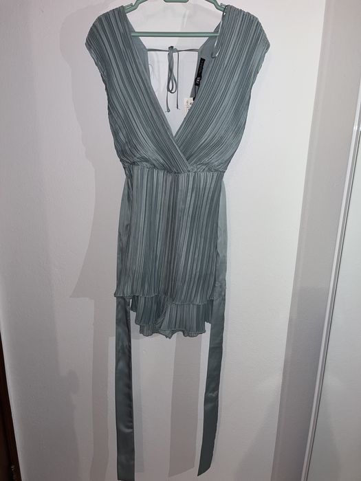 Macacão plissado azul turquesa/verde menta