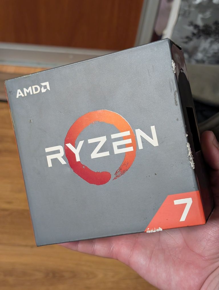 Процесор Ryzen 7 1700X | 8 Ядер | 3.4-3.8 GHz