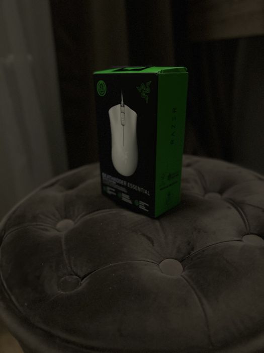 Мышка игровая Razer Deathsdder Essential