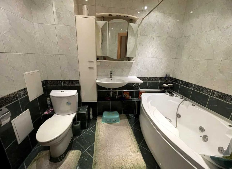 Оренда двокімнатної квартири
Микільсько Слобідська