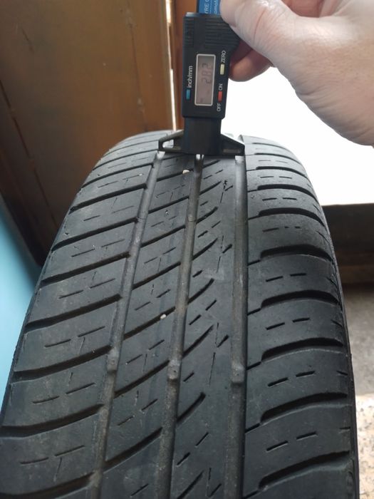 Продам  шини з дисками R14