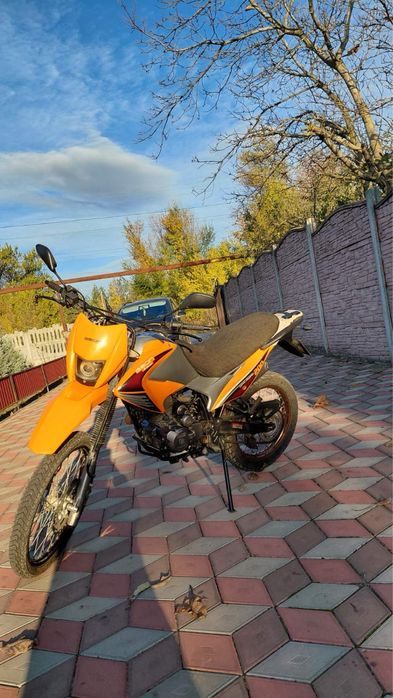 Продам мотоцикл Geon 200 X