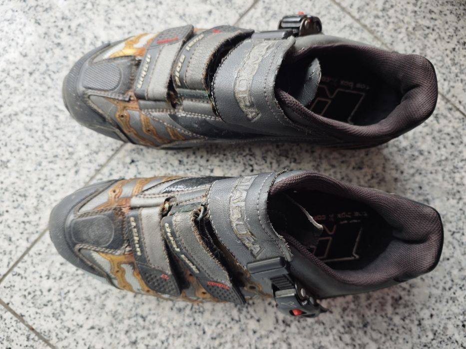 Sapatos para Btt Diadora como novos