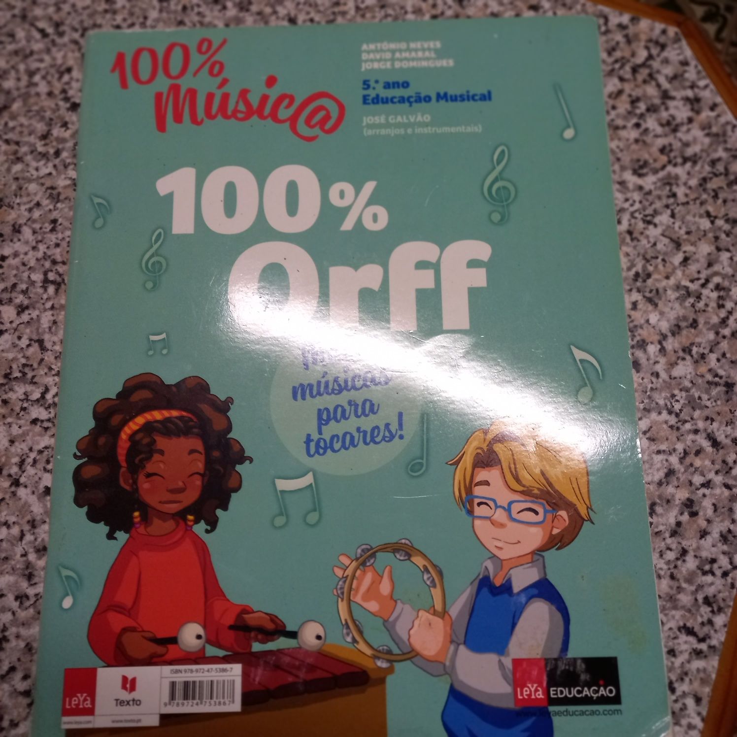 Livros escolares 5° ano