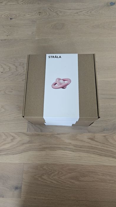 Lampka IKEA x Gustaf Westman różowa
