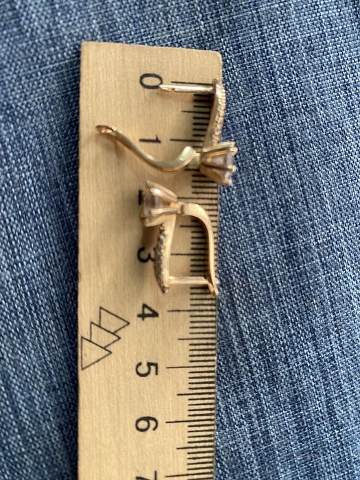 Серьги золотые 585п,3.95грамма.