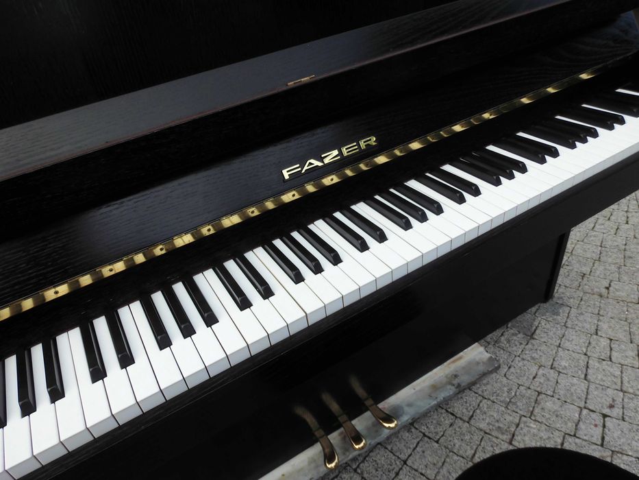 Pianino yamaha kawai samick petrof najwiekszy wybór transport rękojmia