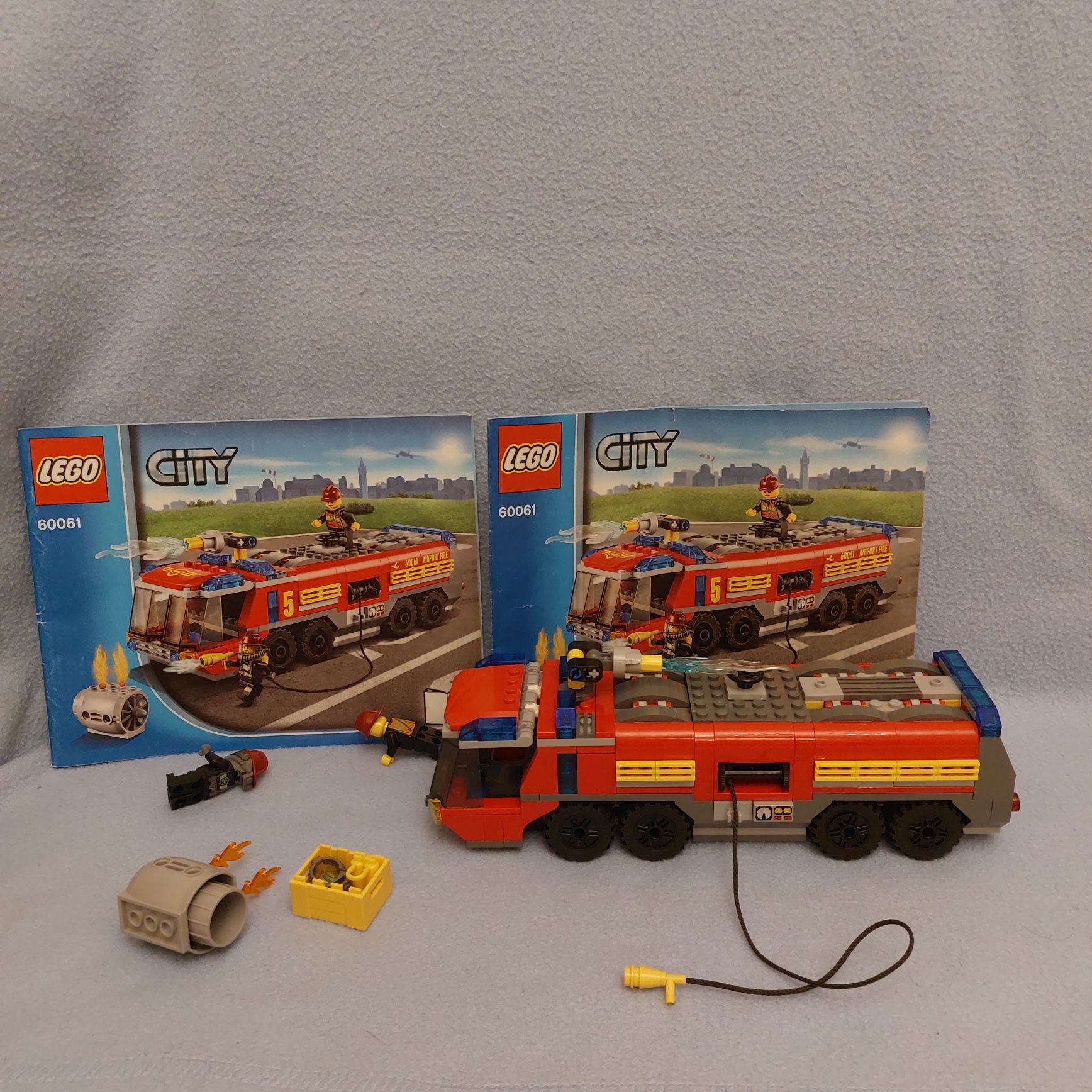 Lego City 60061 Lotniskowy wóz strażacki z 2014 r.