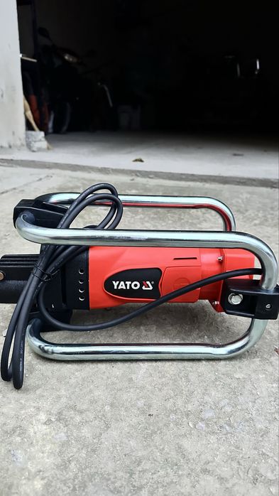 Вібратор для бетону YATO