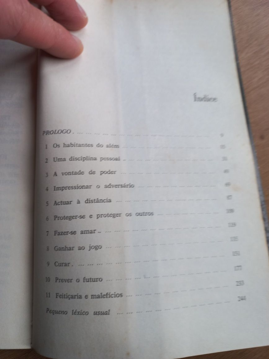 Livro Técnicas e Poderes do Ocultismo