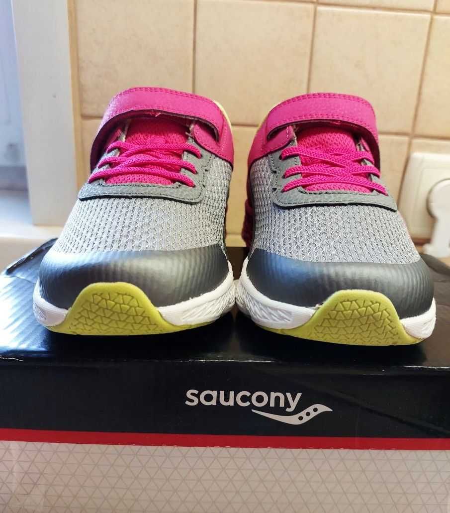 Нові кросівки Saucony, eu 33.5, uk 1, us 2xw