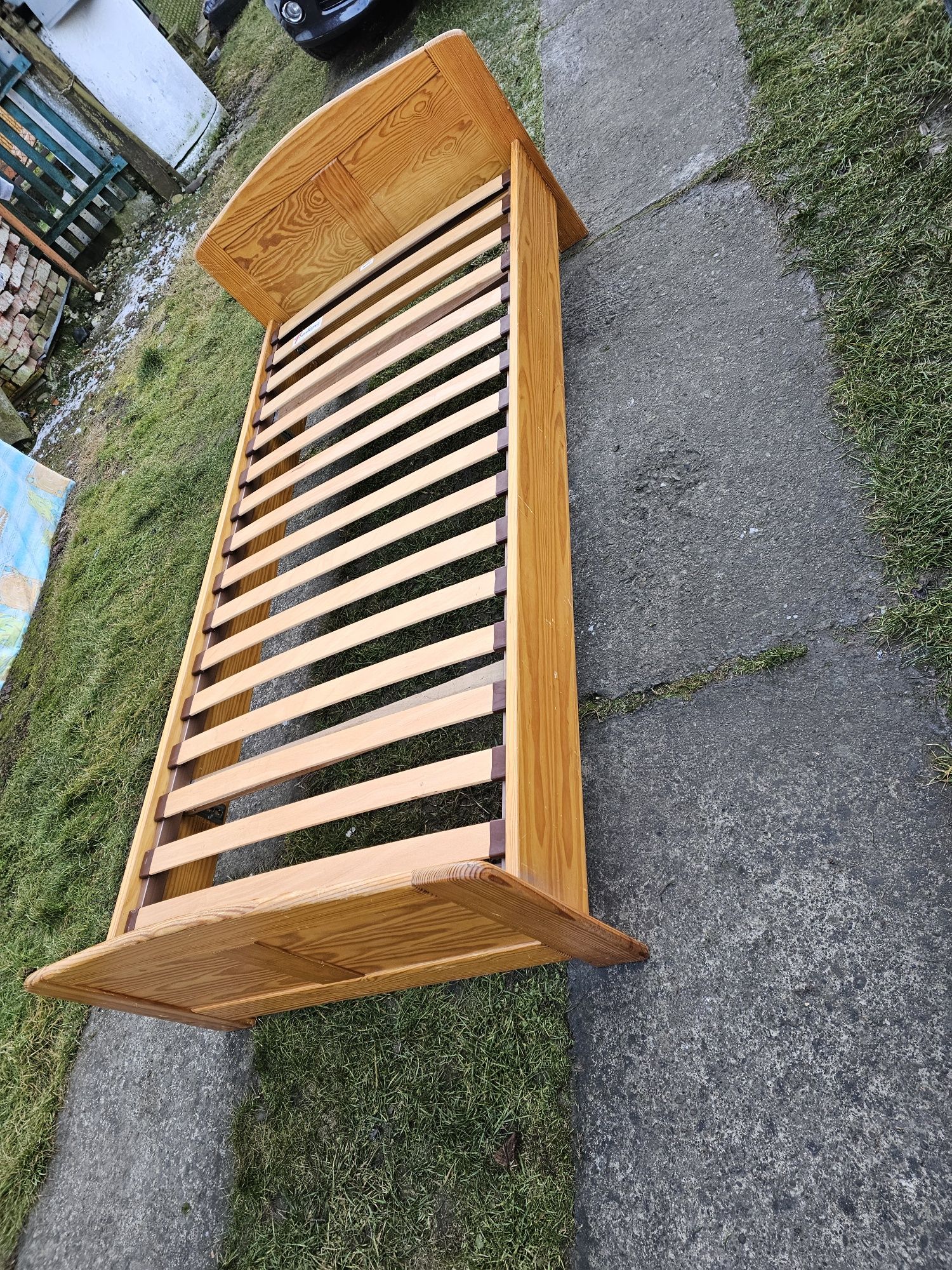 Ліжко деревяне 200×90 дитяче