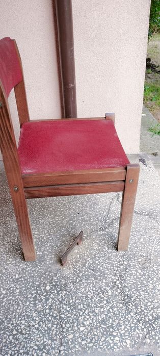 Stare krzesła PRL cena za 3 sztuki